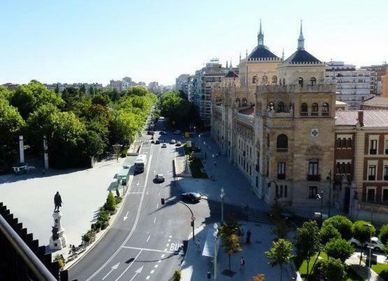 شقة Espacios Blanco Santiago - Con Parking. باياذوليد المظهر الخارجي الصورة